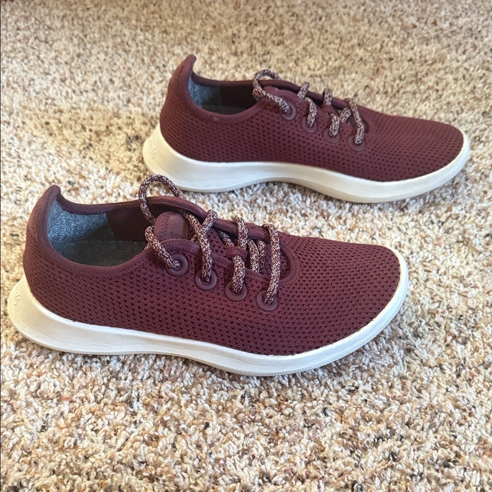 Allbirds Burgundy Tree Runner Sneakers with White Soles Women's Size 6